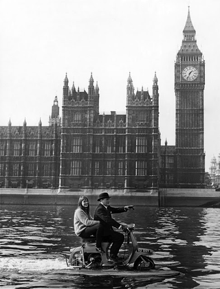 Illustration for article titled Amphibious Vespa?